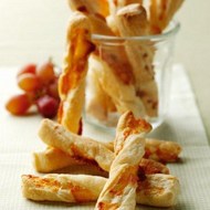 Mini Cheesy Sticks